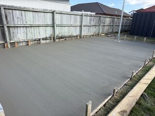 Broom finish/ basketball court